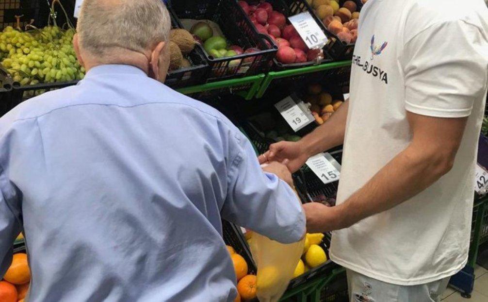 В Украине в седьмой раз пройдет флешмоб Let’s help babusya