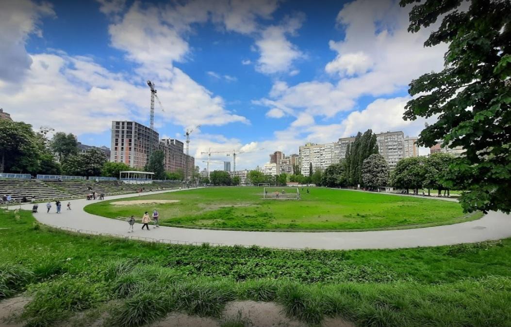 Стартувала реконструкція стадіону “Старт” – що буде зроблено