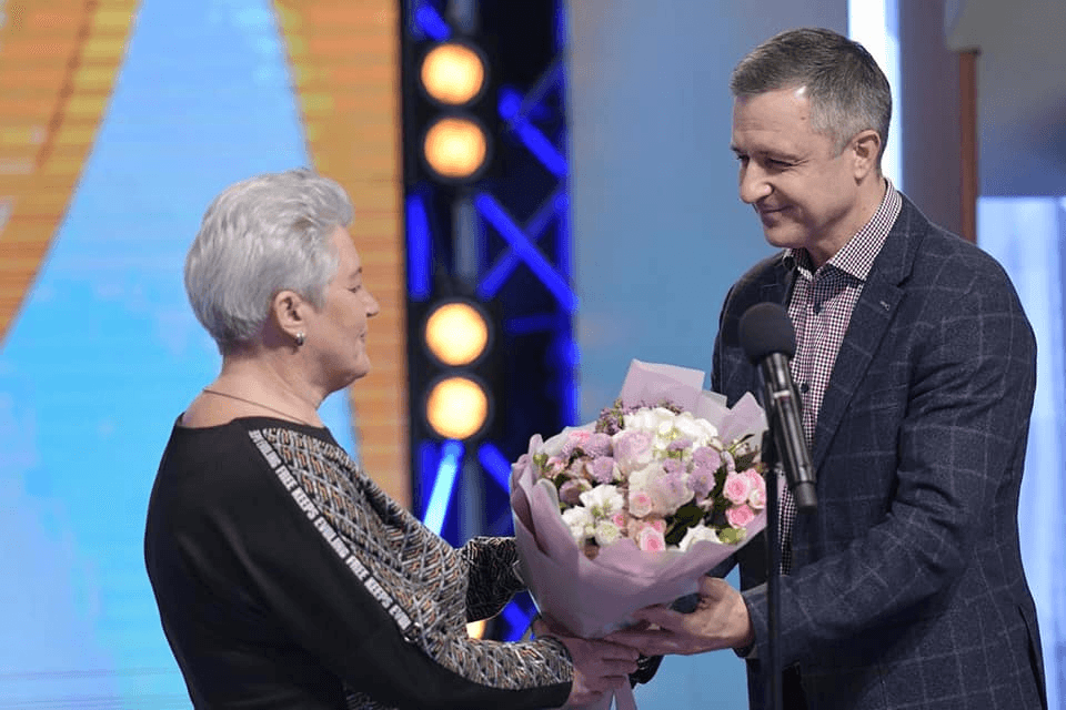 Медсестра дитячої обласної лікарні перемогла в номінації “Сестра-Відкриті обійми” (ФОТО)