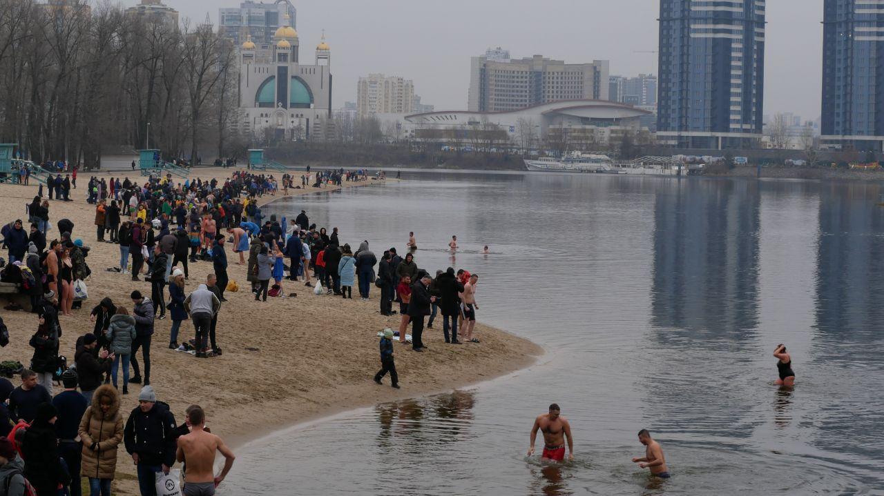 Новачки в ополонці можуть спіймати спазм або переохолодження – НСЗУ