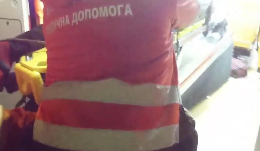 Чоловік, що вистрибнув з вікна, прийняв патрульних за ангелів (ВІДЕО)