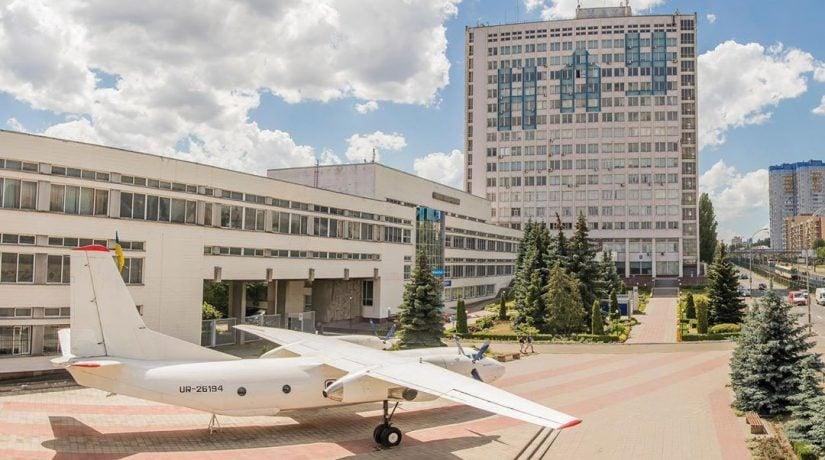ДБР прийшло з обшуками до Київського авіаційного інституту