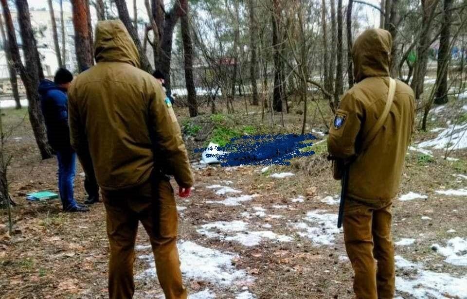 Ще один труп жінки знайшли в парку Партизанської Слави (ФОТО)