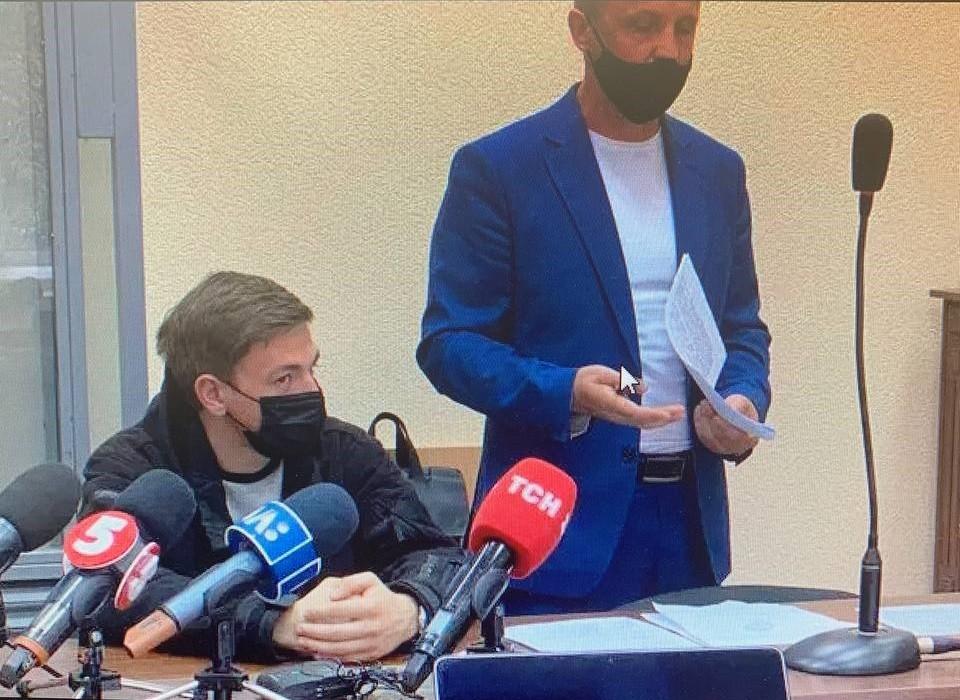 20-річного нападника на фотокора “Букв” заарештували на 2 місяці, другий – неповнолітній