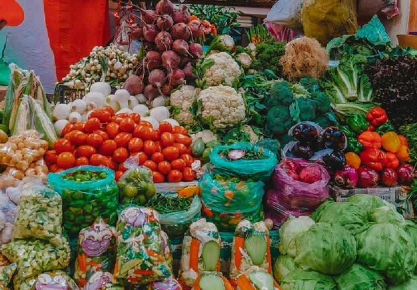В Україні з’являться банки продовольства: продукти віддаватимуть замість утилізації