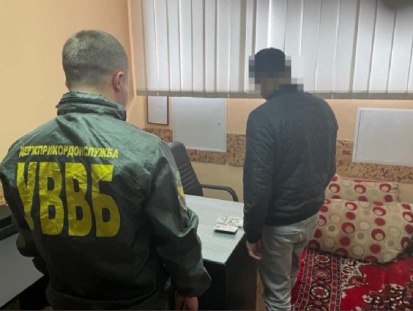 З початку війни прикордонників намагались підкупити 76 разів