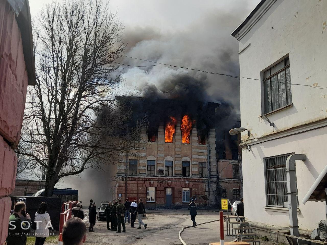 У росії горить військовий науковий інститут, який брав участь у розробці “Іскандерів”