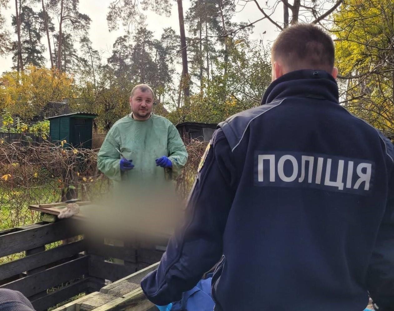 Пекло у розпліднику для тварин: у Бучі від голоду і зневоднення загинули 9 собак