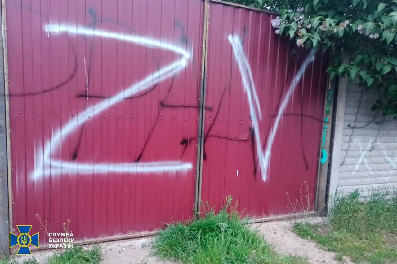 Зустрів ворога “хлібом-сіллю”: у Вишгородському районі “пов’язали” фермера-колаборанта