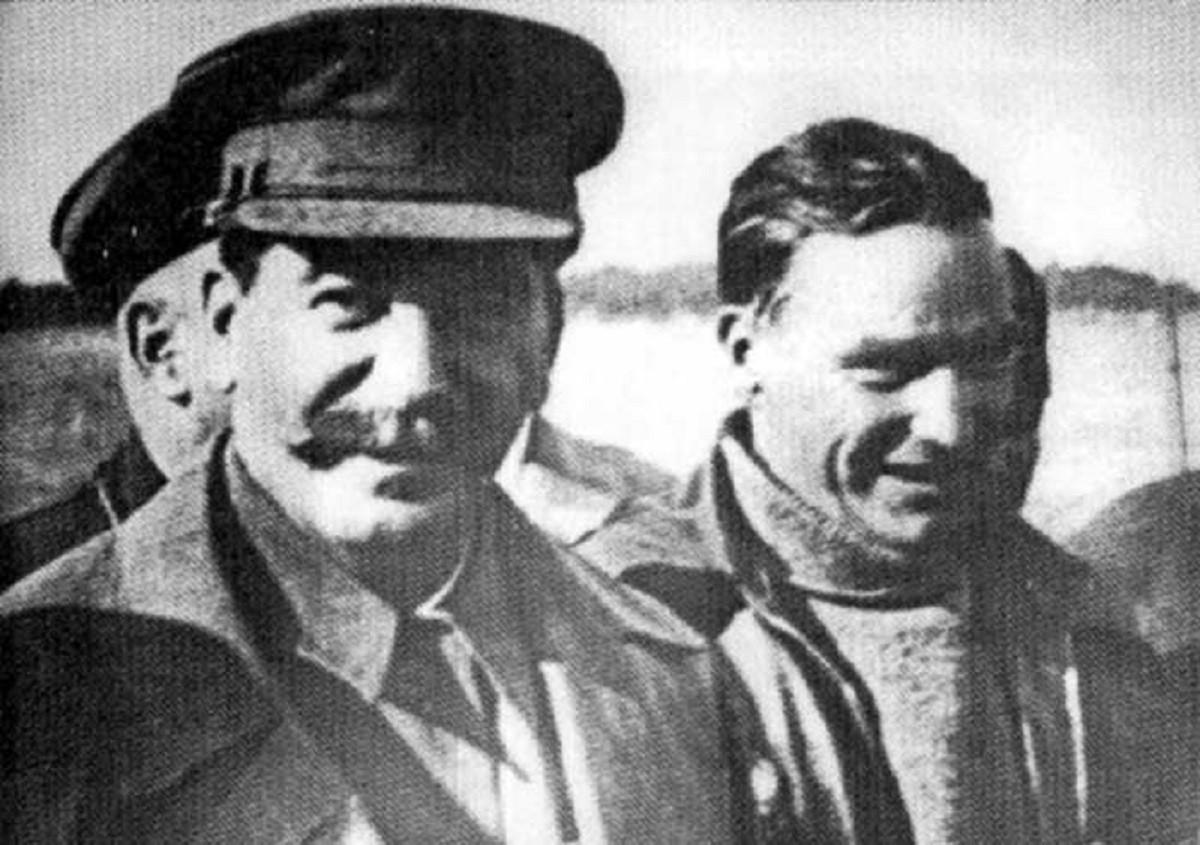 Життєпис льотчика Чкалова: двічі за гратами, засновник мотогонок у Києві та загиблий з наказу Сталіна