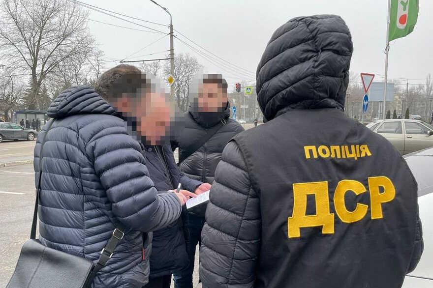 Столичні поліцейські викрили директорів держустанов у розтраті коштів