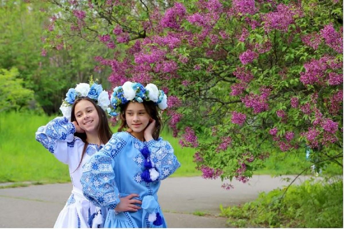 Квіти бузку, що мають по 100 пелюсток, старі німецькі сорти та винаходи київських вчених: у Ботсаду Гришка стартував сезон цвітіння