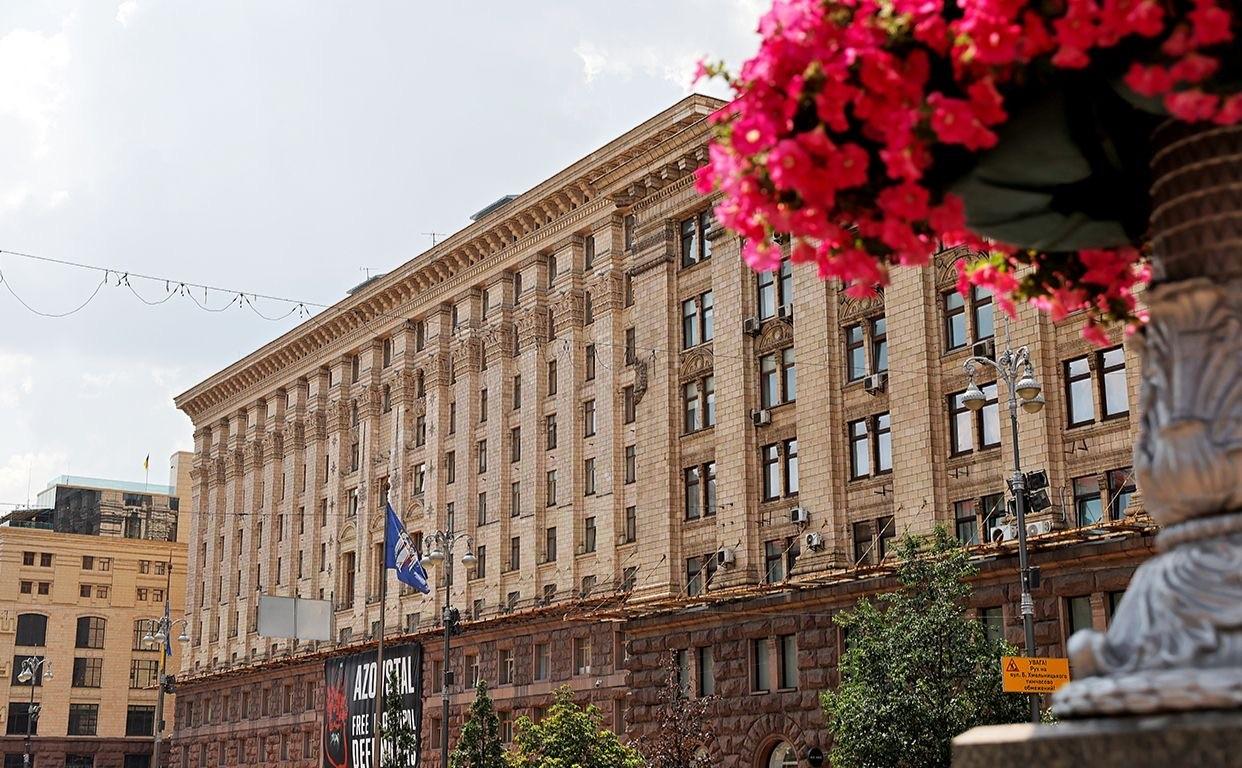 У Київраді готують недовіру головам РДА через незадовільні укриття 