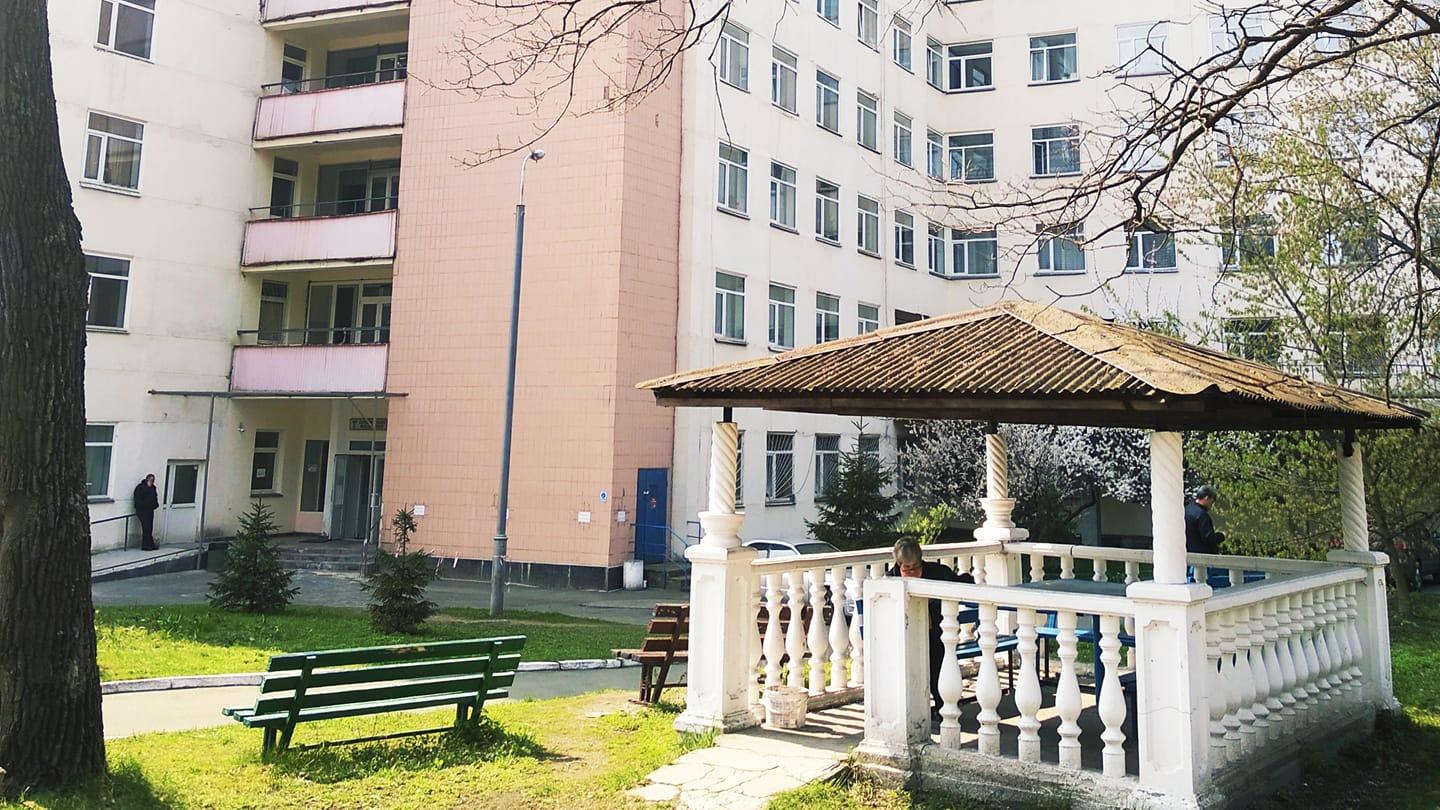 У госпіталі ветеранів війни проводять ремонт за 880 млн грн – активісти кажуть, що дорого