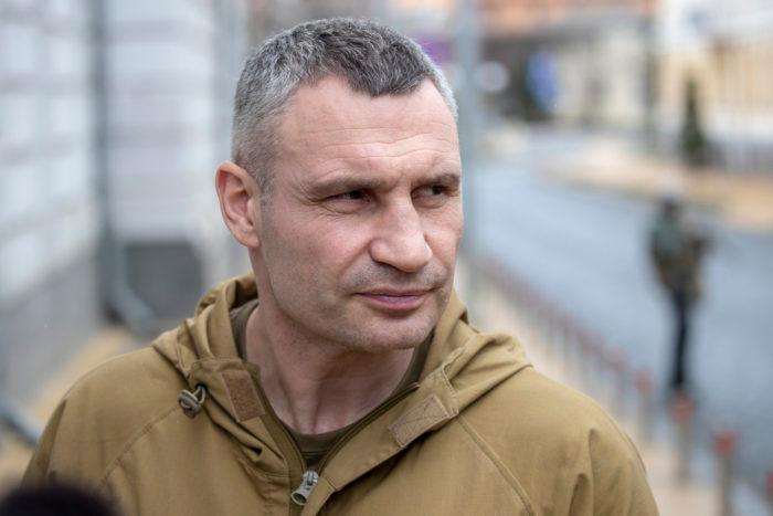 В Україні смердить авторитаризмом – Кличко