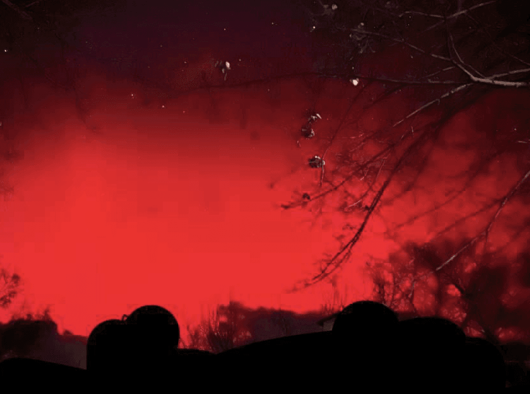 Українці у неділю спостерігали рідкісне полярне сяйво