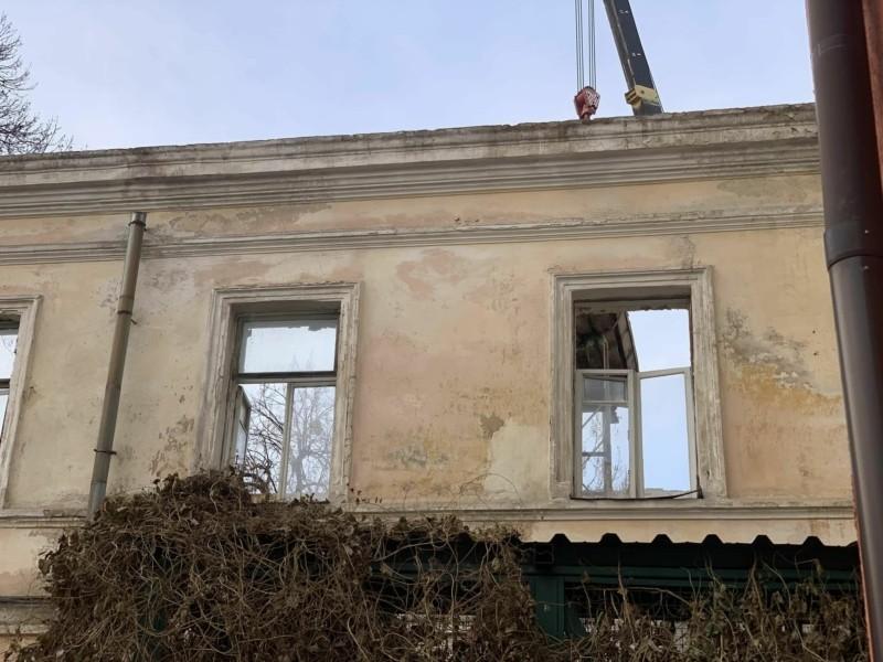Інспекторів ДІАМ не пустили з перевіркою на реконструкцію 200-річних келій Братського монастиря
