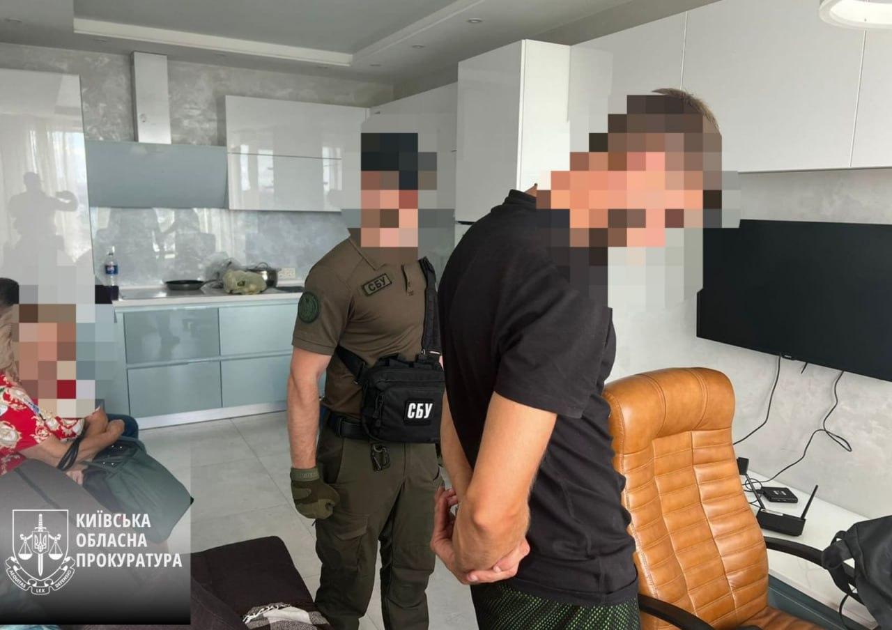 Двоє диверсантів готували підпали електропідстанцій і воєнних автівок у Києві