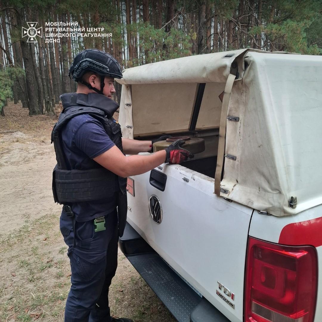 Мешканець Київщини виявив протитанкову міну на своєму подвір’ї