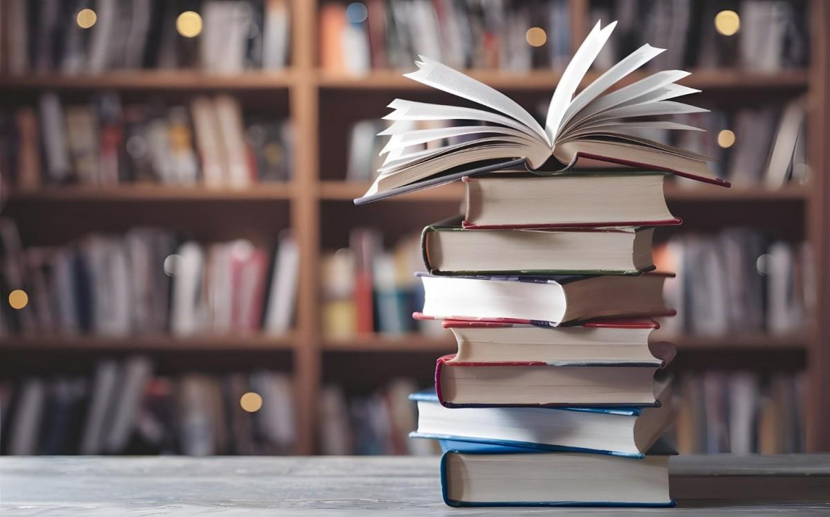 Кияни можуть здати книги російською та отримати знижку на українські видання