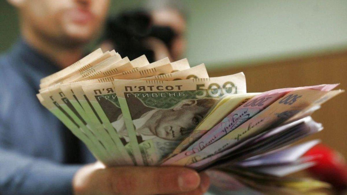 З 1 квітня в Україні можуть підвищити мінімальну зарплату