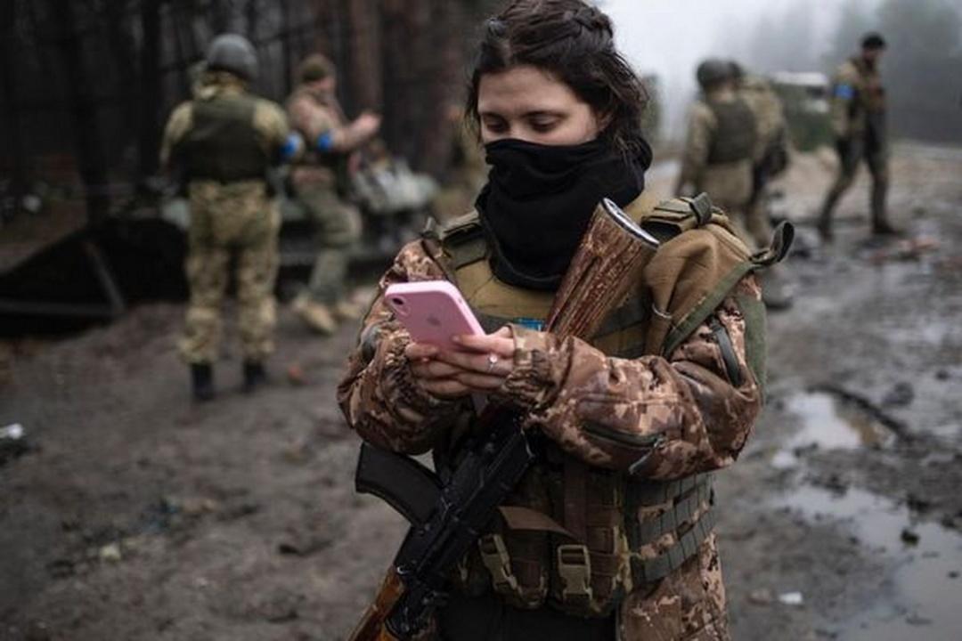 Снайперок записували кухарками: українські жінки на війні тепер і в минулих століттях