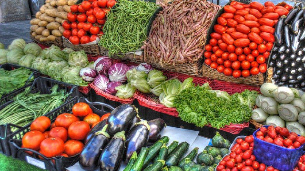 Продуктові ярмарки відбудуться в шести районах Києва 19 червня