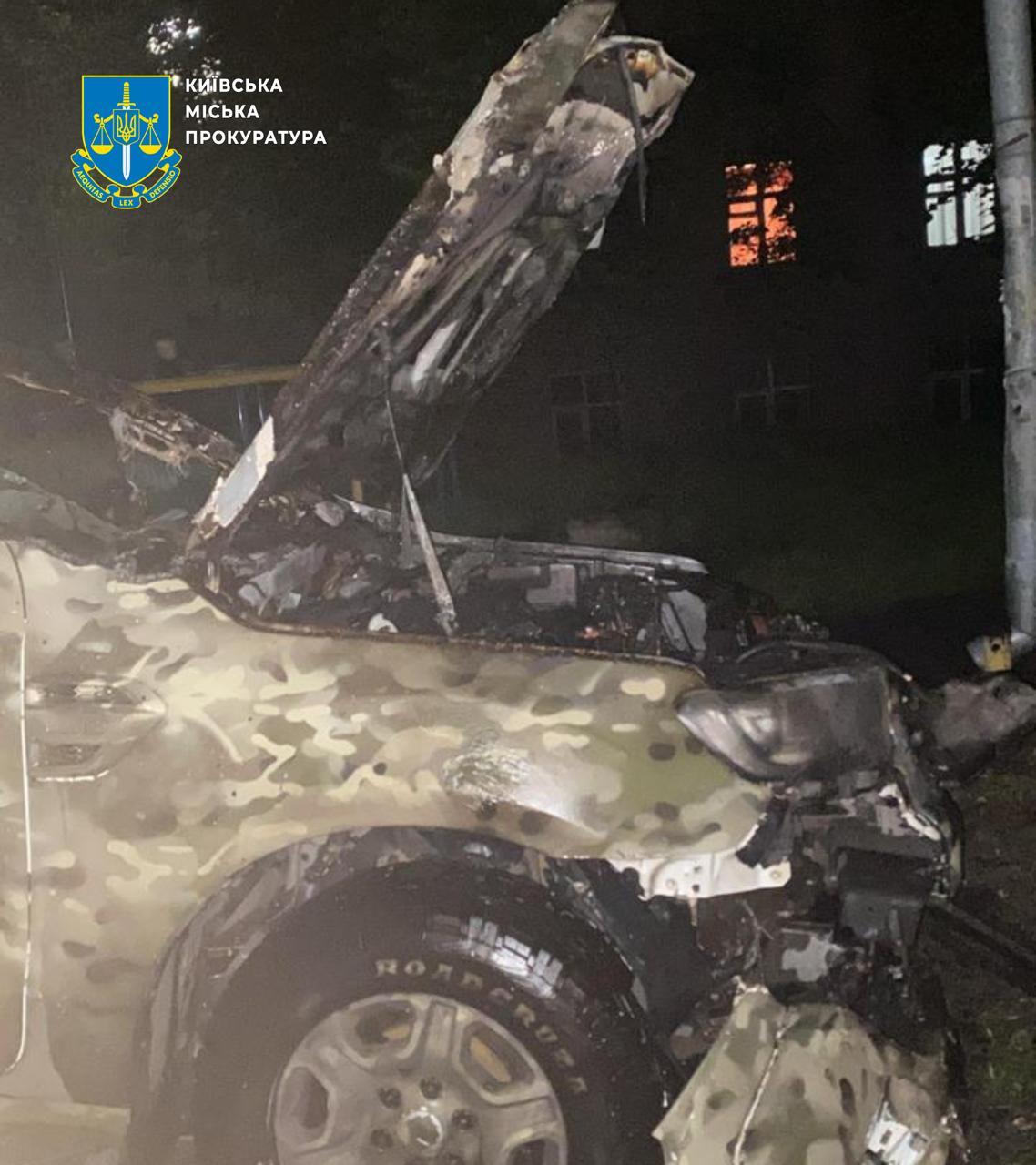 У Києві затримано підозрюваного у підпалі автомобіля Героя України – СБУ та прокуратура розкрили деталі