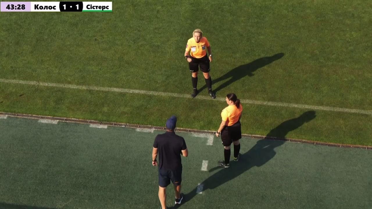 На чемпіонаті України футболістка отримала жовту картку за російську мову