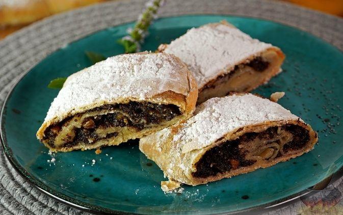 Угорський штрудель ретеш з маком