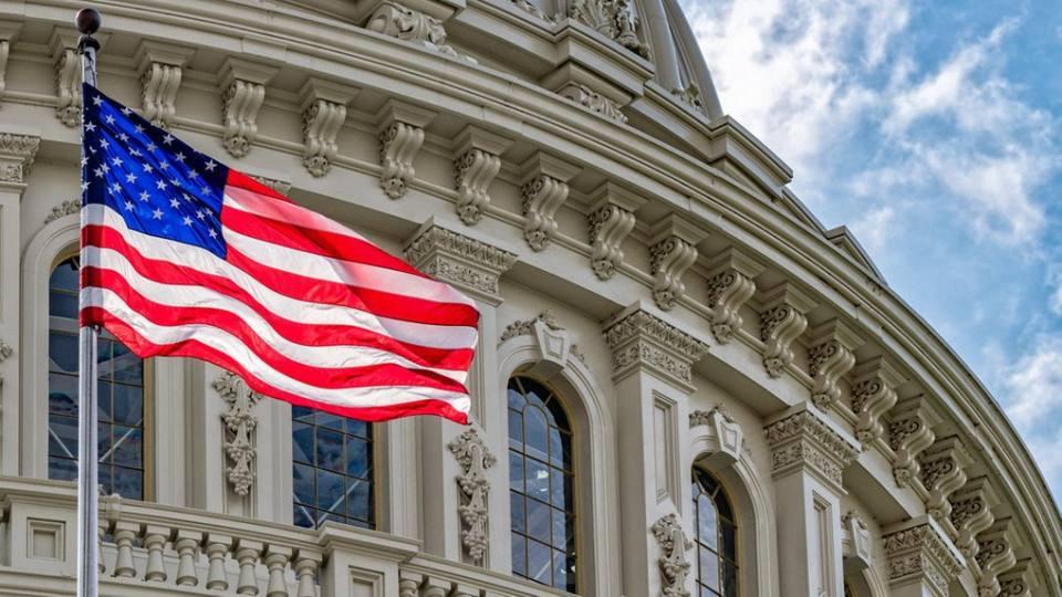 У Сенаті США зареєстрували законопроєкт про допомогу Україні на понад $50 мільярдів