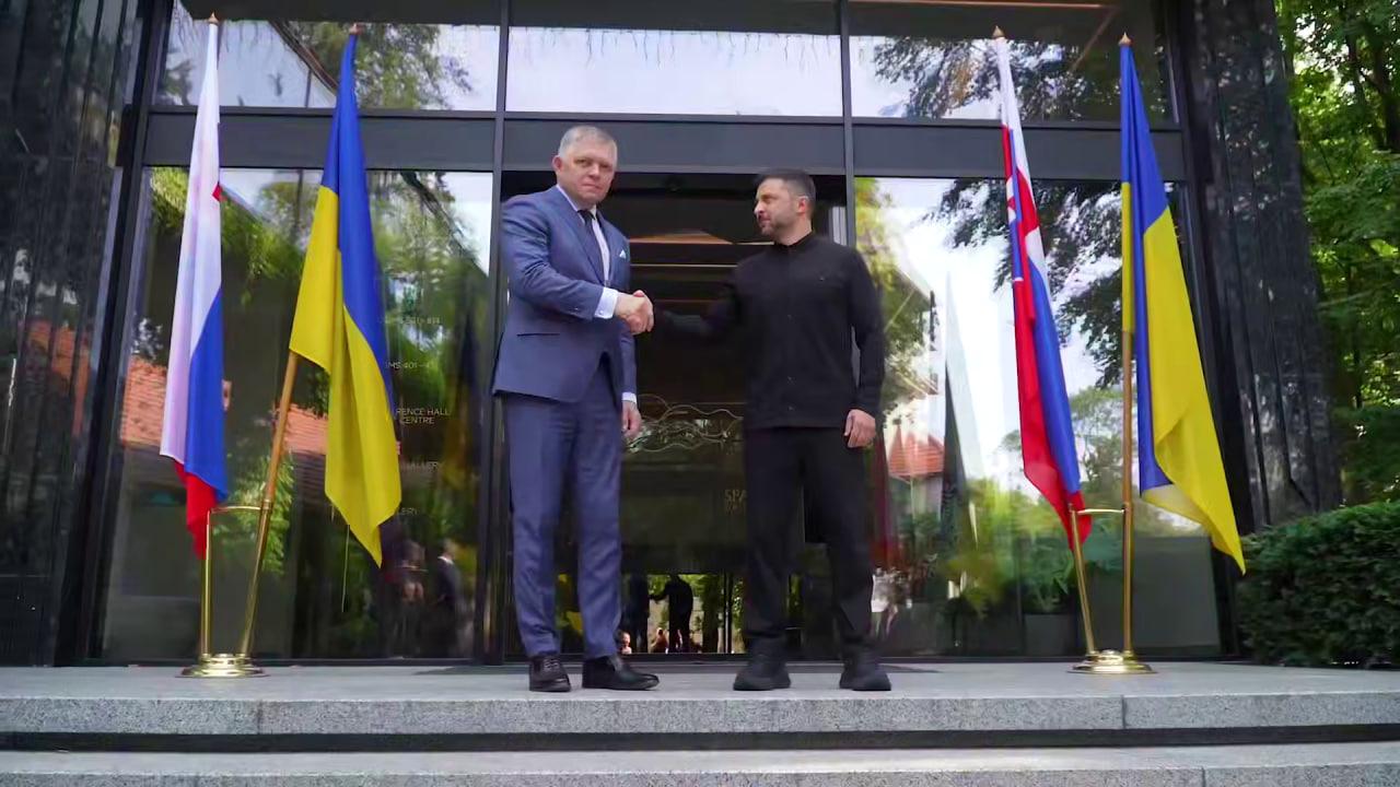 Словаччина підтримує Україну в русі у Євросоюз – Зеленський після зустрічі з Фіцо