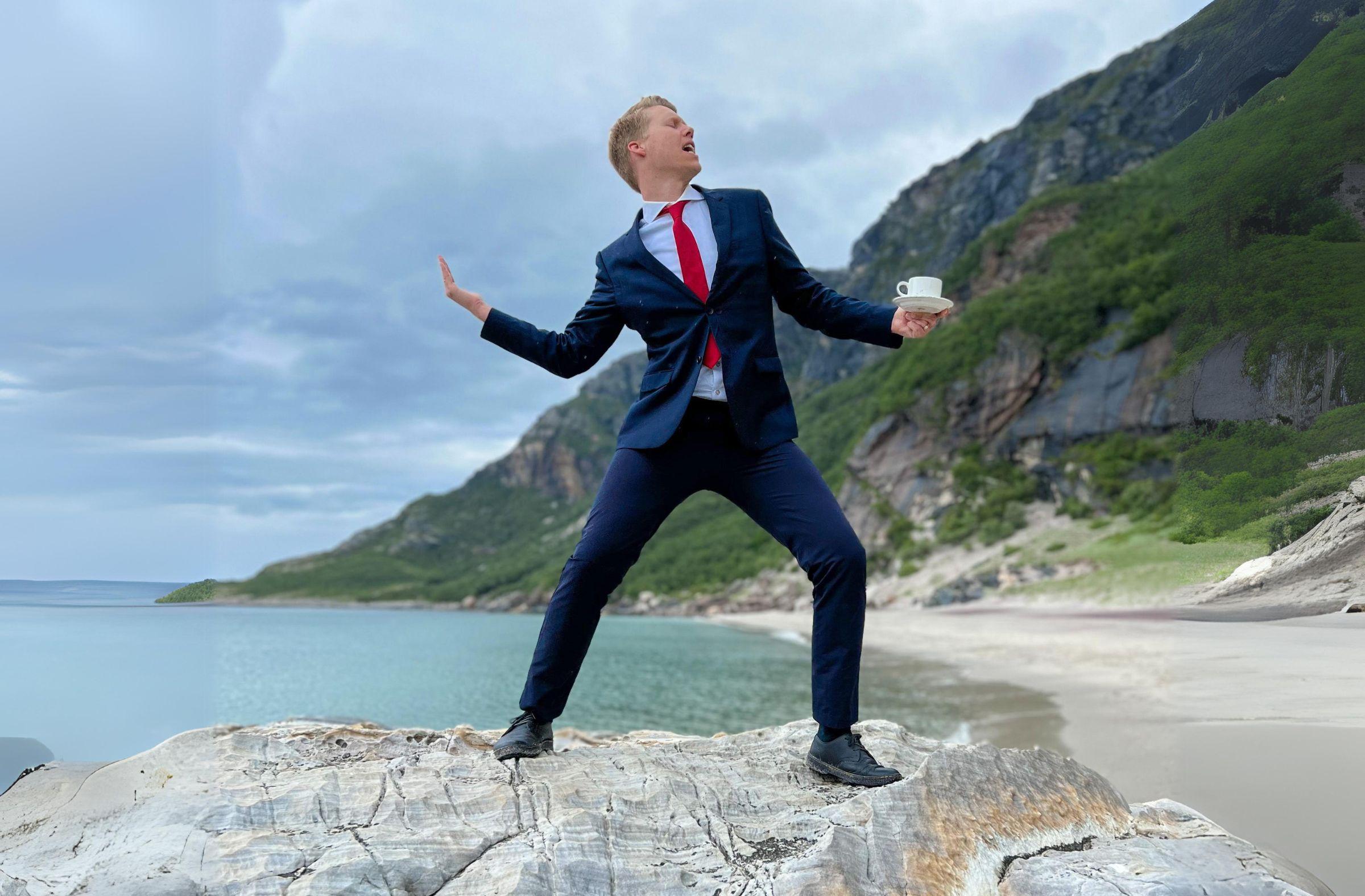 Норвезький блогер, відомий своїми танцями з кавою, об’єднався з Grand Kyiv Ballet (відео)