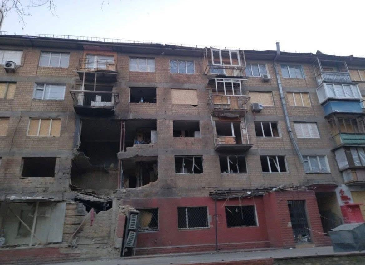 На Відрадному обвалилось перекриття у будинку, пошкодженому обстрілом три місяці тому