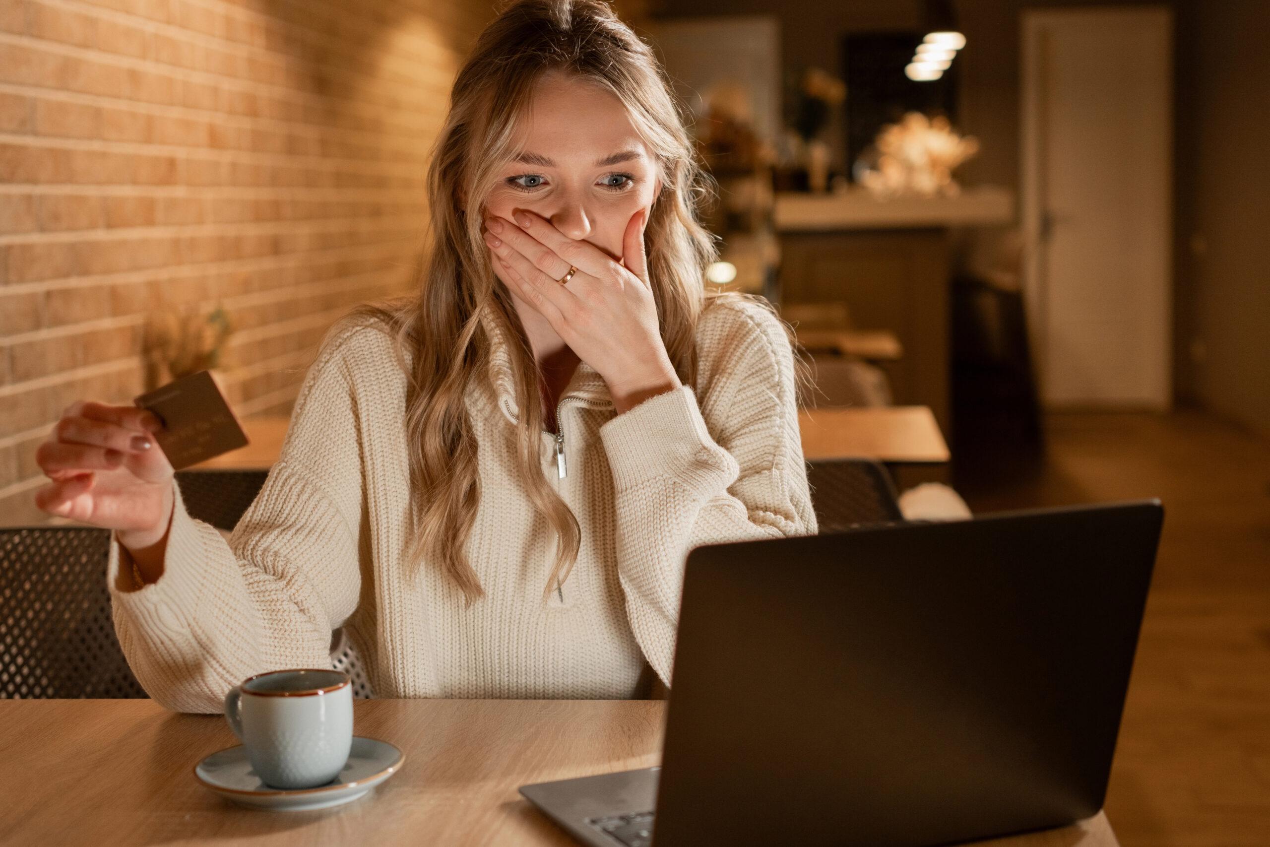 Фінмоніторинг посилюється: за що банки  блокують рахунки українців