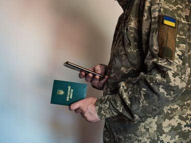 На Криворіжжі 55-річного чоловіка виявили повішеним в одному з ТЦК