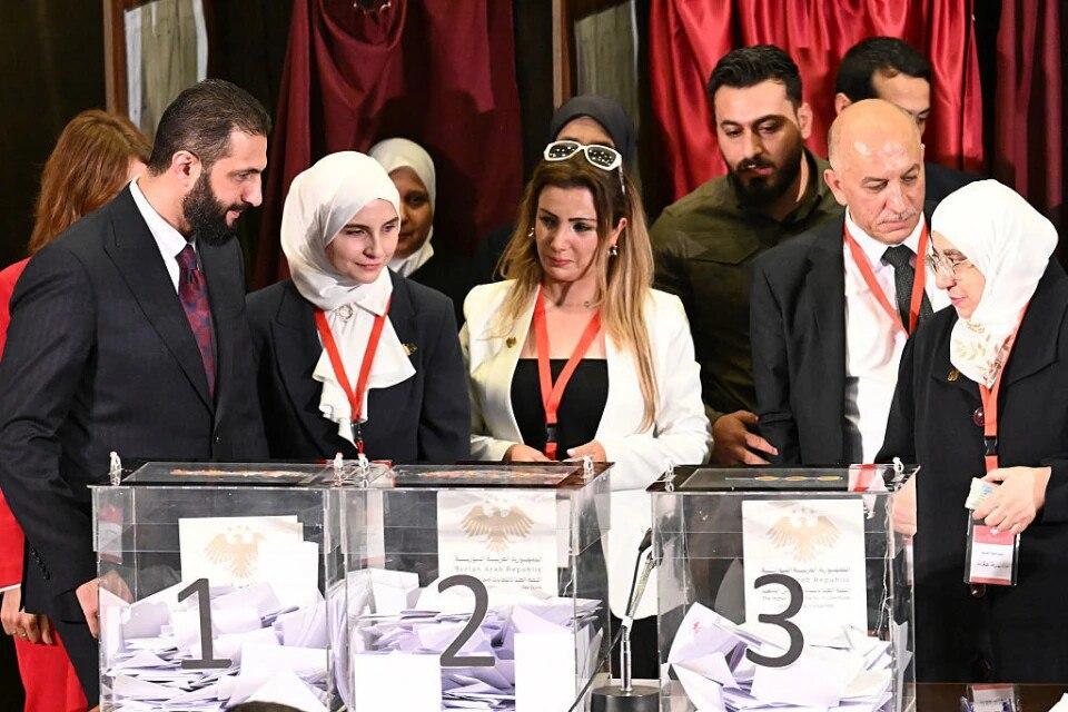 Сирія оголосила попередні підсумки перших виборів після повалення Асада: до Парламенту увійшли жінки та меншини