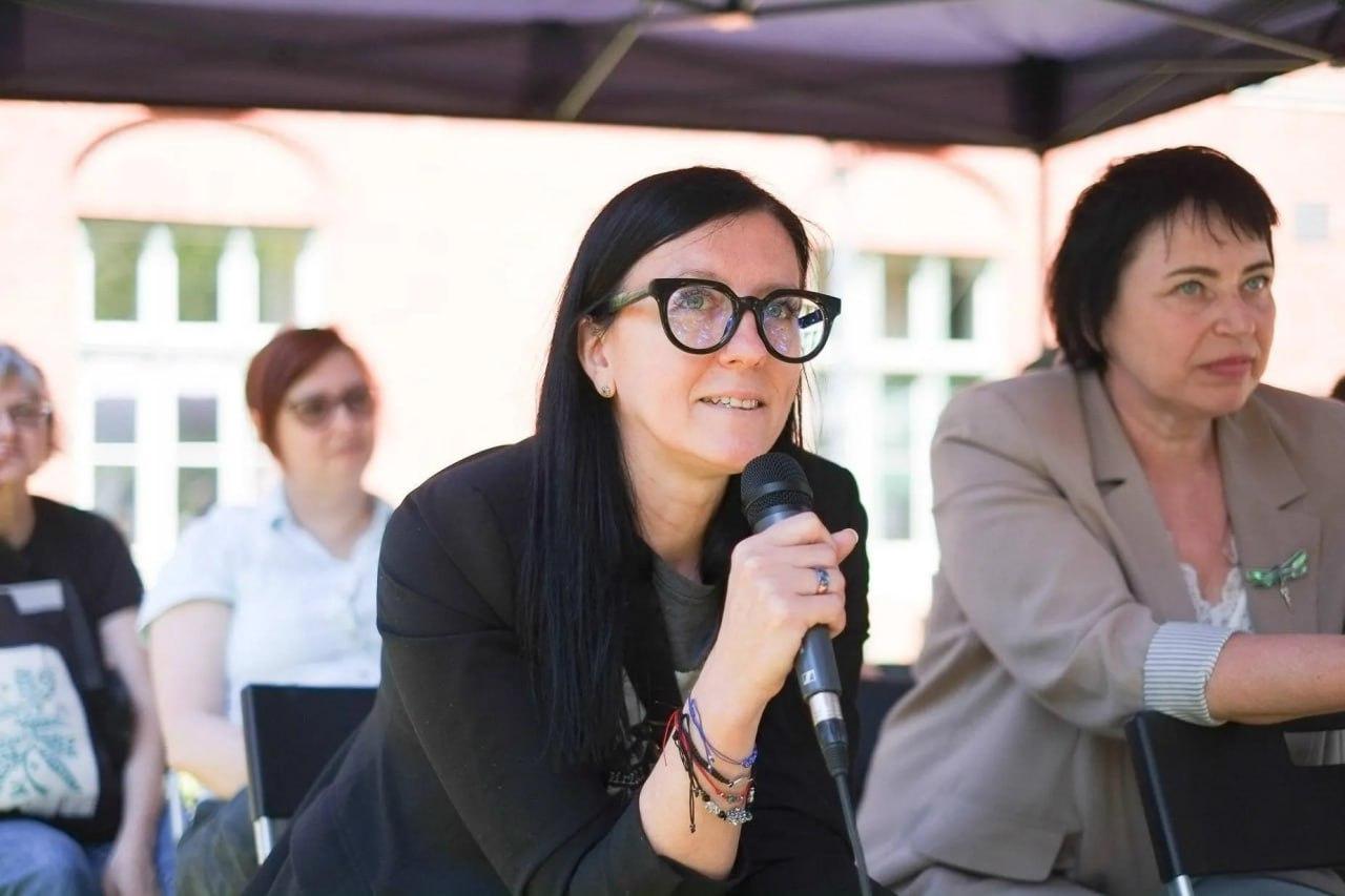 У Польщі закрито справу проти українського таксиста, звинуваченого у нападі депутаткою