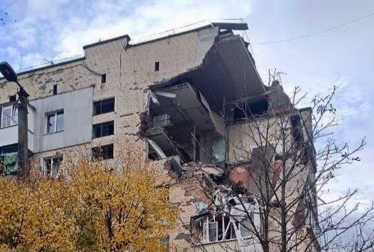 Вибух у багатоповерхівці в Хмельницькому: попередньо, вибух побутового газу