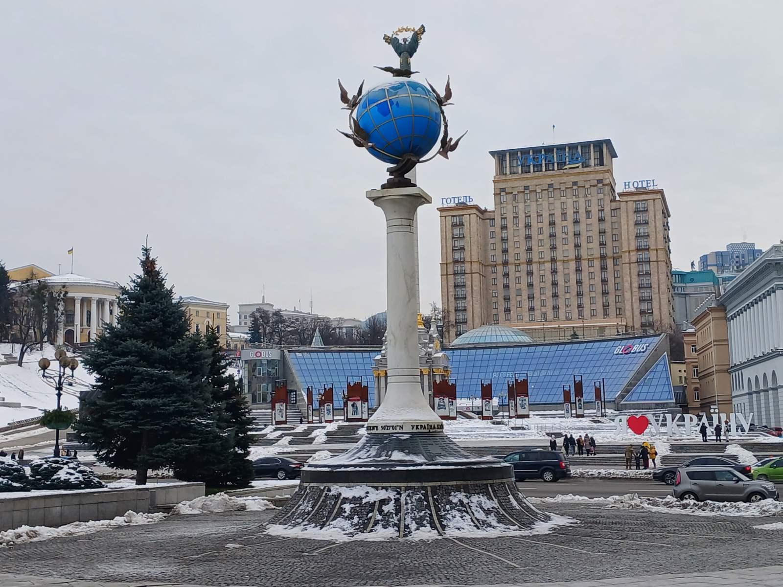 З пам’ятного знаку «Нульовий кілометр» на Майдані приберуть назви російських міст