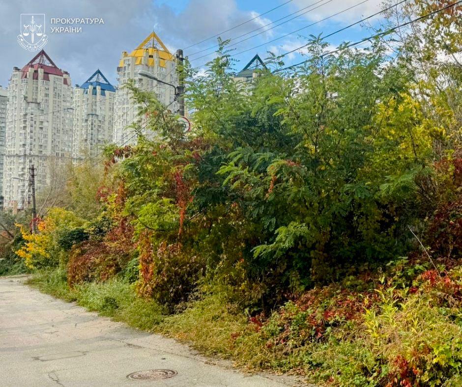 Києву через суд вимагають повернути землю вартістю 32 млн грн на Солом’янці