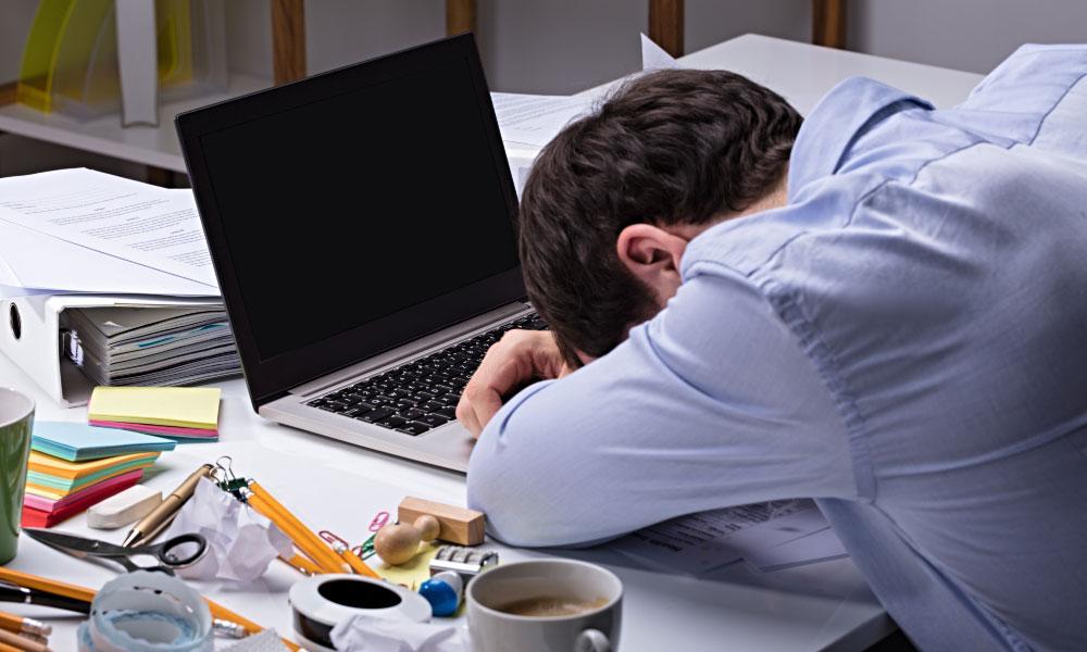 Багато ганяти та мало їсти – не завжди про здоров’я: 5 звичок, що сповільнюють метаболізм