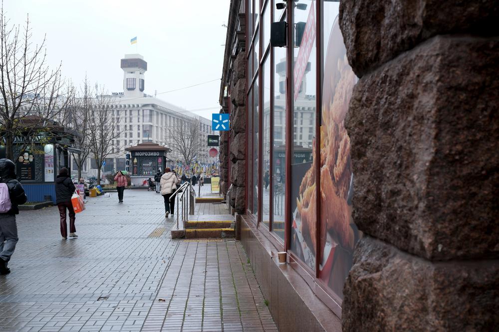 Столичний бізнес просять економити електроенергію та не включати вивіски без потреби