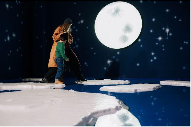 Ukraine WOW відкрила зимовий сезон: кримське золото, «Щедрик» у виконанні хору «Гомін» та фотозони