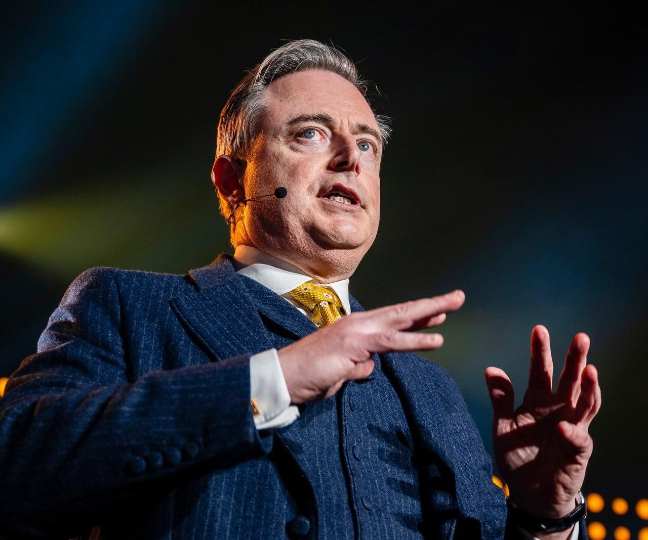 Прем’єр Бельгії пригрозив судовим позовом проти ЄС через «репараційну позику» для України