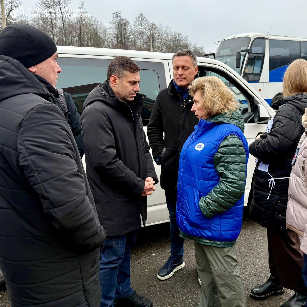 Лубінець провів зустріч із російською омбудсманкою: в Україну повернулися 60 громадян