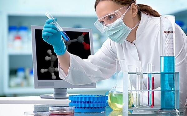 Із січня послугою “Скринінг здоров’я 40+” можуть скористатися не всі українці вказаного віку – причина