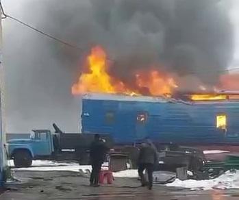 Ніч пройшла майже без ударів по енергетиці. Росія переорієнтувалася на логістику – Зеленський