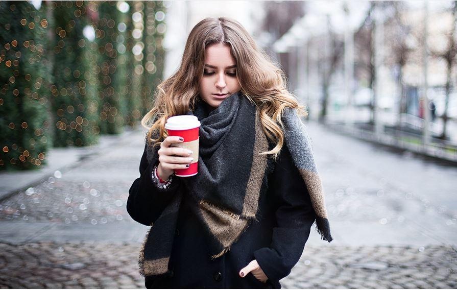 “Не варто грітись кавою в сильні морози” – столичний медик порадив, як вижити взимку