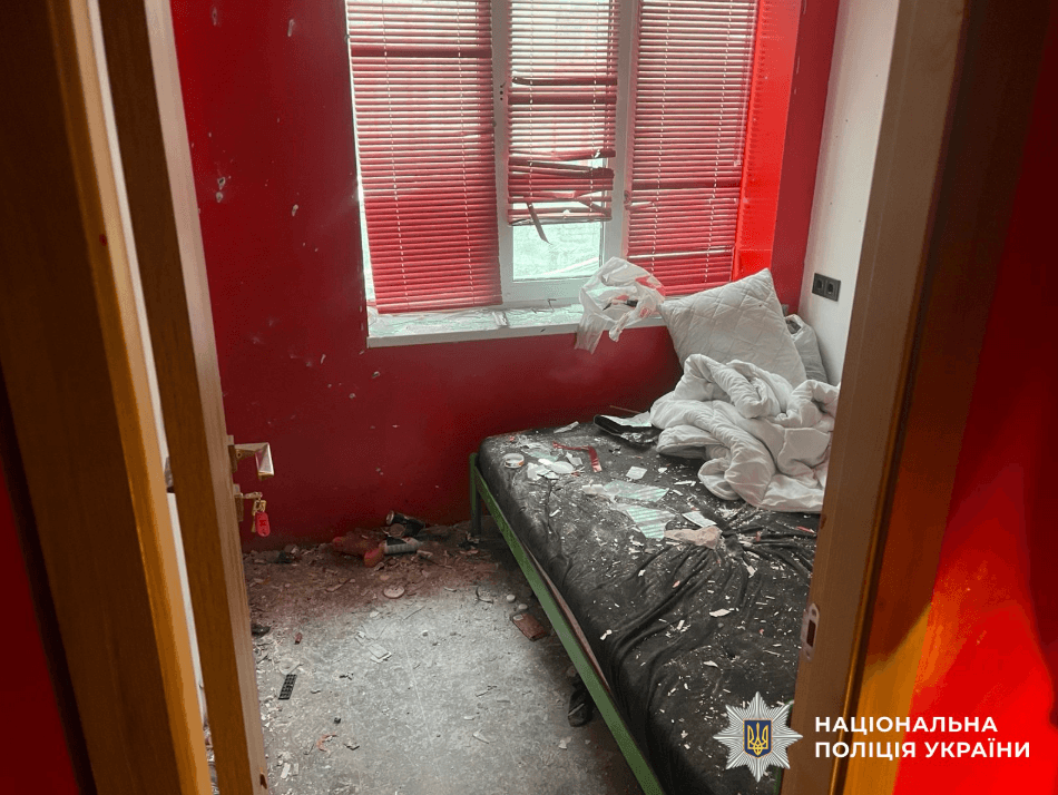 У Києві чоловік підірвав гранату у хостелі